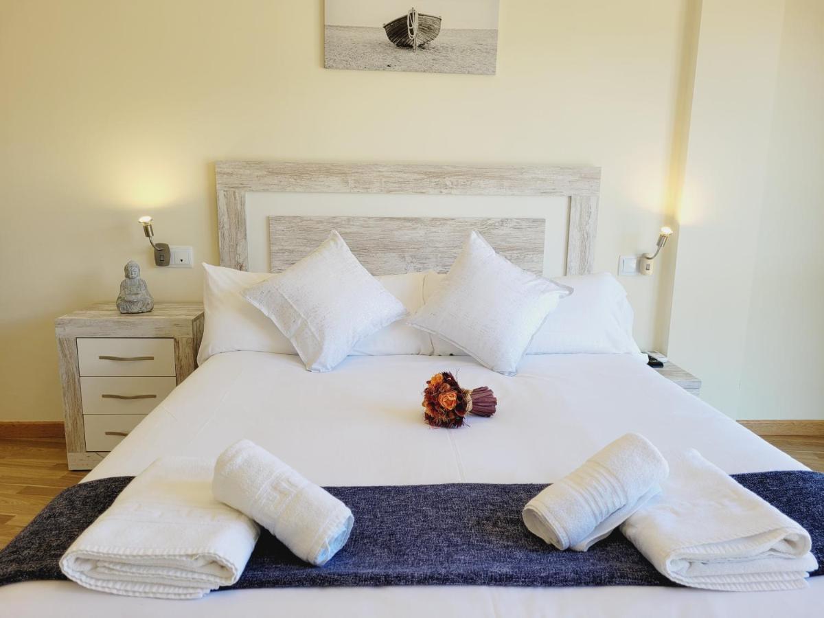 Guest House Ainsa Pirineos Екстер'єр фото